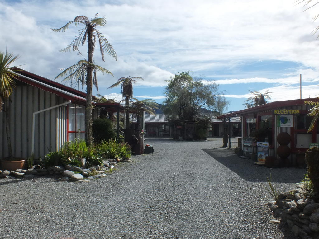 Glow Worm Accommodation Franz Josef Exterior foto