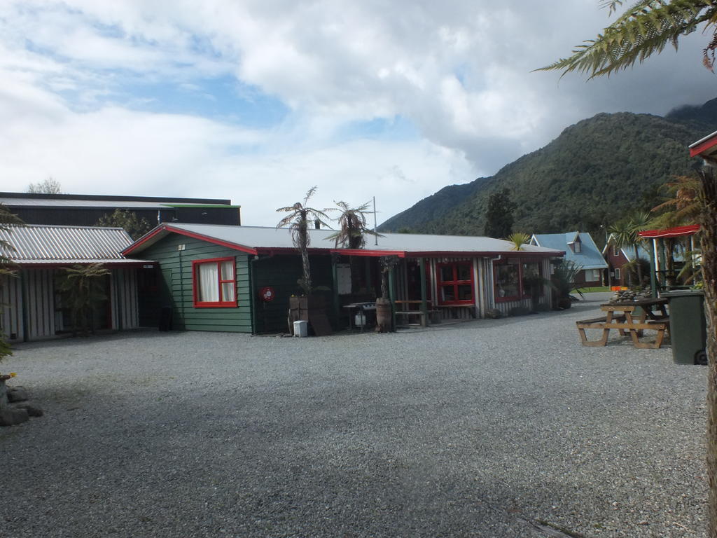 Glow Worm Accommodation Franz Josef Exterior foto
